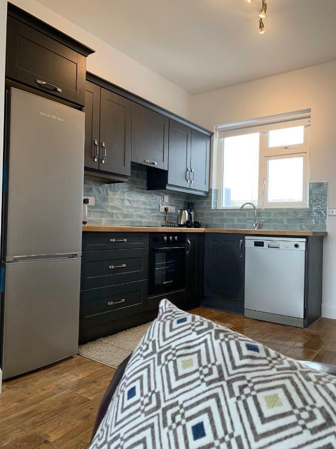 Zepher Apartment Дулин Экстерьер фото